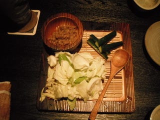 牛タン味噌とバリバリキャベツ