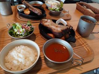 スノーピークEat特製 BBQスペアリブ ランチセット