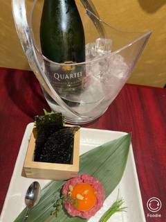 炙りハラミユッケ