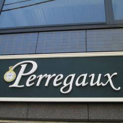 Perregaux の画像