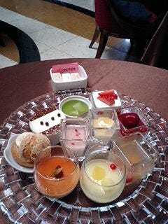 デザートビュッフェ