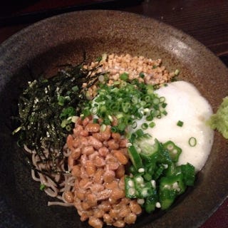 温玉ねばとろ蕎麦セット