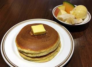 フルーツホットケーキ