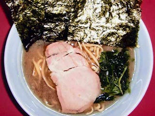 豚骨醤油ラーメン