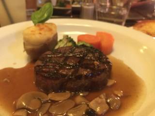 フィレステーキ