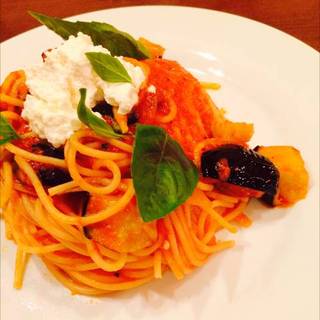 最上伝承野菜　畑なすと自家栽培バジルのトマトスパゲッティ