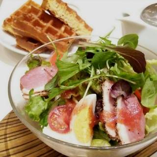 季節のサラダプレート