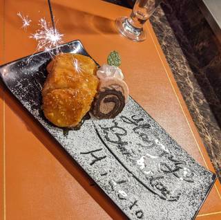 【黒毛和牛コース】ホタテ焼き・黒毛和牛ステーキ含む★お料理全7品7700円(税込)