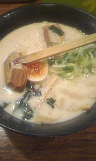 白湯ラーメン