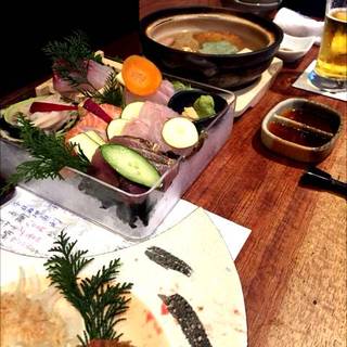 刺身盛り合わせ箱盛り