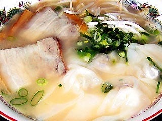 ワンタン麺（小）