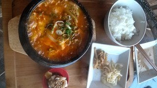 ブテチゲランチ