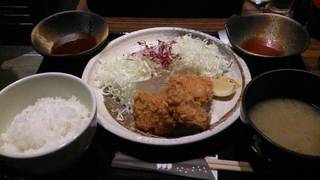 とことん豚のやわらかヒレカツ定食