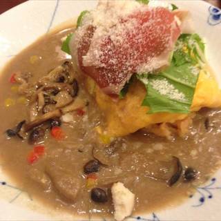 ポルチーニ茸のクリームソースオムライス