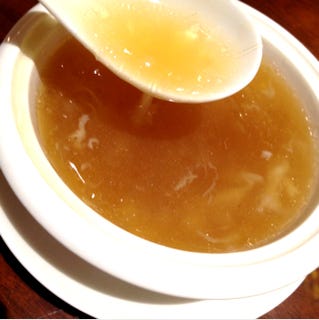 燕の巣蟹卵スープ