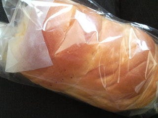 クリームチーズのコロネ