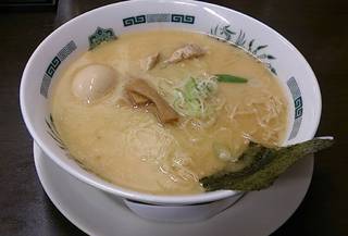 味玉とんこつラーメン