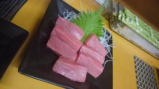 マグロの中トロ
