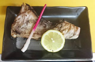 ブリカマ塩焼き