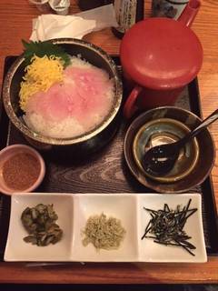 季節の鮮魚のひつまぶし