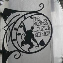 THE MONKEY CHEWS KITCHEN の画像