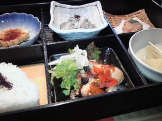 松花堂弁当　　１，２９０円