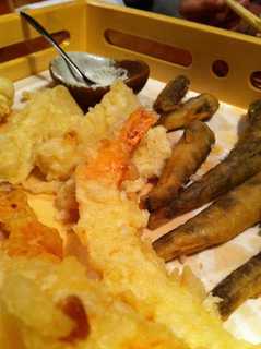 お料理・デザート付き７品＆飲み放題付きで３、５００円