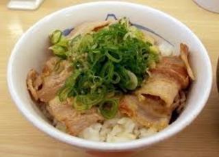 塩豚カルビ丼