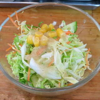 ランチサラダ