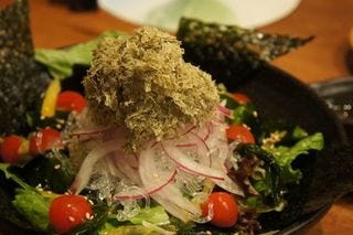 ぶちぶち海藻サラダ
