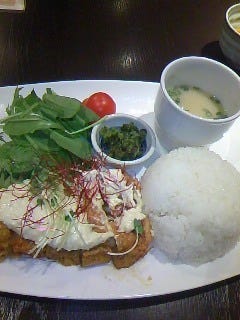 うる虎名物　チキン南蛮プレート