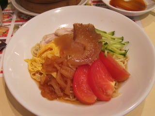 フカヒレ姿入り冷やし中華