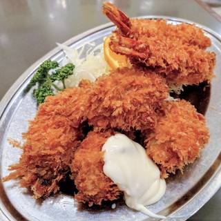 カキとエビフライ