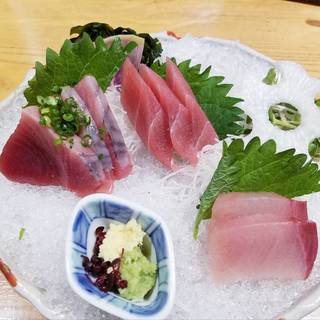 おまかせ刺身三種盛