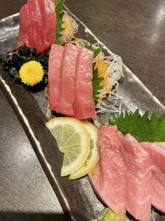 生本マグロ３種盛り