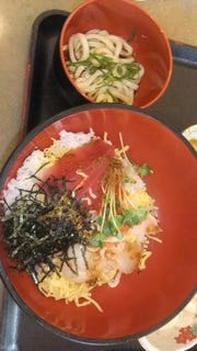 海鮮丼ランチ
