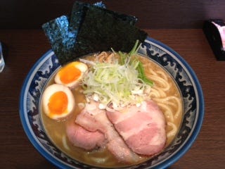 濃厚魚介豚骨特製ラーメン