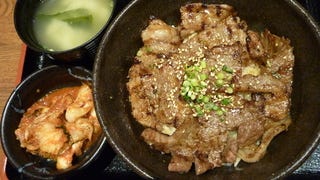 牛カルビ丼