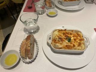 アシ パルマンティエ（牛肉とマッシュポテトのグラタン）