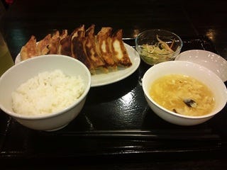 安亭の焼餃子定食　ライス・スープ・小鉢付
