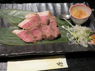 イチボ肉のロゼステーキ