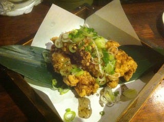 鶏の唐揚げネギ塩のっけ