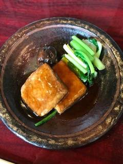 青菜と揚げ豆腐のオイスターソース