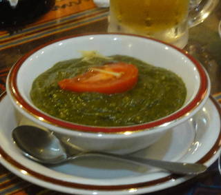 ほうれん草とチキンのカレー