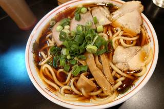 中華そは（中）８５０円