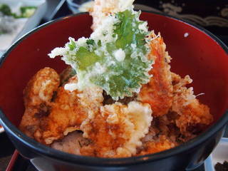 特大海老天丼