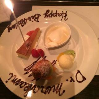 お誕生日プレート