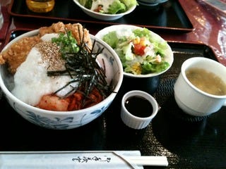 白いカツ丼