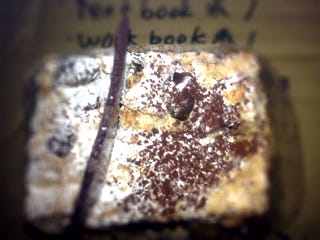 ビスキュイ　オー　フリュイ