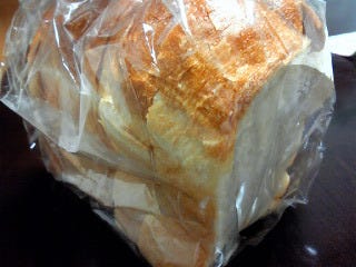 ブーランジェリー・ブルディガラの焼き立てパン